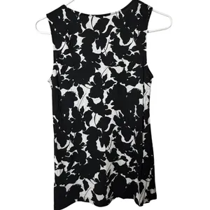 LOFT Women's Sleeveless Black and White Blouse Sz XS thumbnail 5