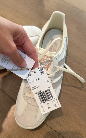 Adidas Sneakers Women’s thumbnail 3