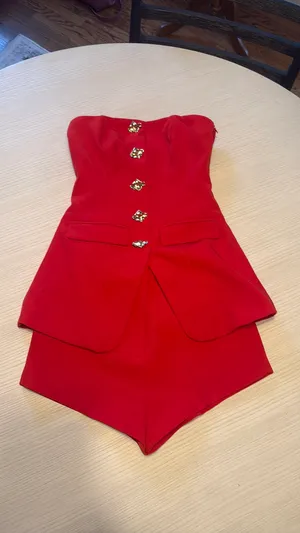 Red set shorts with top xs revolve clothing  thumbnail 2