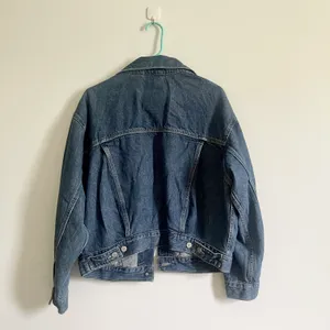 Oversized Loose Levi's Women's Pajama Trucker Jacket - Personal Space thumbnail 6