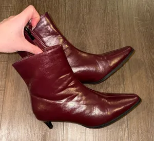 Women's Pointed Toe Ankle Boots in Burgundy Red Size 9 thumbnail 1