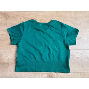 Offline by Aerie Green Sidewalk Seamless Short Sleeve Cropped T-Shirt Top sz XL thumbnail 3