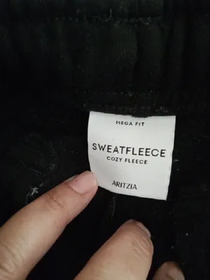 Aritzia Cozy Sweatfleece Black Jogger Mega Confy Outdoors Arrends Size 2xs thumbnail 4