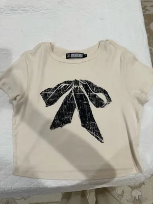 Dangerous girl tshirt Tan Size XS thumbnail 1