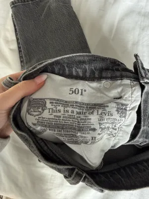Levi’s 501 Jeans thumbnail 3