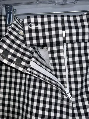 Ann Taylor Black & White Gingham Capri Size 8 thumbnail 5