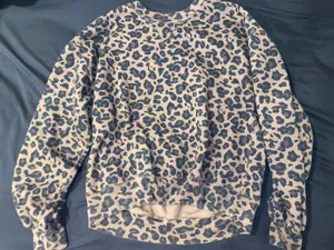 Abercrombie cheetah pullover thumbnail 1