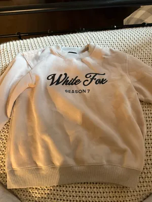 White Fox Crewneck Boutique thumbnail 2