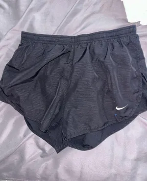 Nike Shorts thumbnail 1