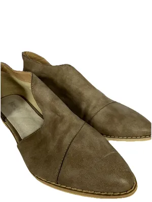 (RC) Women’s Taupe Suede Slip On Flats Low Heel Almond Toe Casual Comfort 10 thumbnail 2