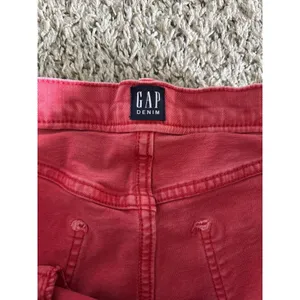 GAP Denim Women's Cutoff Shorts Red‎ Frayed Hem Mid Rise Size 32R thumbnail 7
