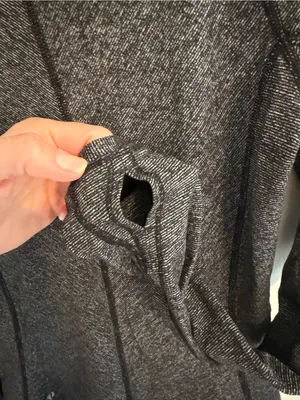 Lululemon Heathered Black Long Sleeve Thumbhole Running‎ Top Size 4 thumbnail 5