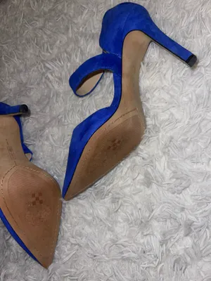 Vince Camuto Heels Suede thumbnail 3