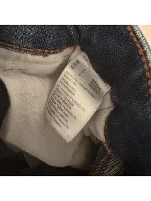 American Eagle Hi-Rise Jegging - Distressed Raw Hem - Size 6 thumbnail 8