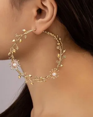 NEW!! Gold Leaf Pearl Hoop Earrings Large Round Floral Boho Circle Pearls Bridal thumbnail 1