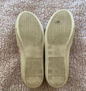Cute pink Steve Madden madden sneakers shoes. Lightly worn. thumbnail 2