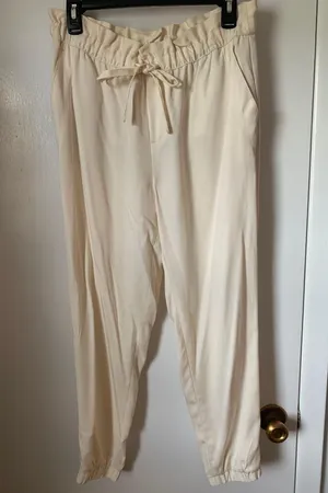 Banana Republic NWT Paper Bag Pants thumbnail 1