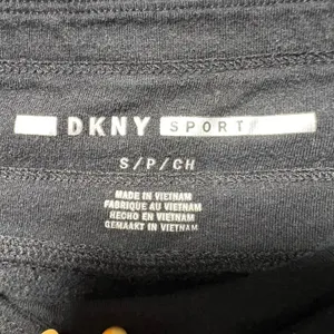 DKNY‎ Sport Womens Black Fleece Joggers Logo Graphic Sweatpants Size Small thumbnail 6