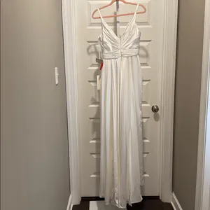Mac Duggal White Satin Gown NWT Size 2‎ Style 12443 Formal Bridal Evening Dress thumbnail 8