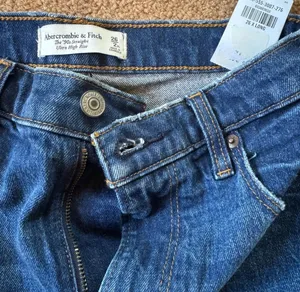 Abercrombie 90s Straight Jeans thumbnail 2