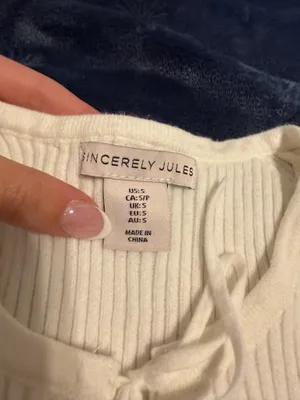 Sincerely Jules Top thumbnail 2