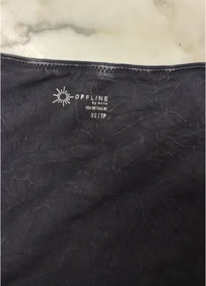 Aerie Black Cropped Workout Top thumbnail 2