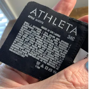 Athleta Black Bra size 34C‎ thumbnail 3