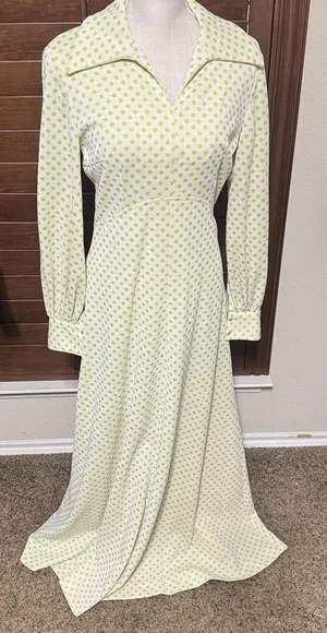 Vintage Maxi Dress 70s Yellow Polka Dot Homemade Prom Dagger Collar Mod‎ Sz S thumbnail 1