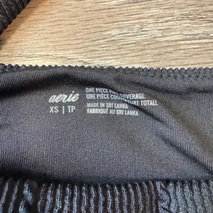Aerie Black One Shoulder Cutout Textured Ribbed One Piece Swimsuit Size XSmall thumbnail 7