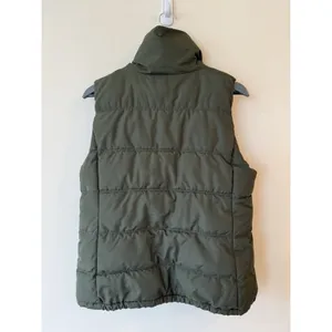 Old Navy High Neck Thick Heavyweight Puffer Vest Women’s size Large Streetwear thumbnail 3