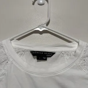 Veronica Beard Marcia White Eyelet Puff Sleeve T-Shirt Size Small thumbnail 4