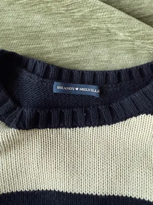 Brandy Melville Sweater thumbnail 2