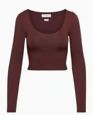 Babaton Contour Scoop Neck Crop Top Berry Wine Long Sleeve- size Large thumbnail 1