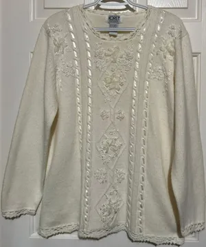Koret Petites Women's Soft White Pull Over Sweater Size‎ S thumbnail 1