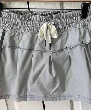 lululemon Skort thumbnail 1