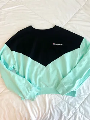 Champion Crewneck Sweatshirt thumbnail 3