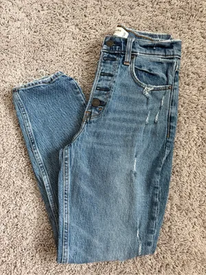 Abercrombie & Fitch The Mom High Rise Denim Jeans thumbnail 1