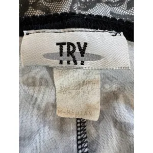 Vintage Y2K Try Gray & Black Floral Print V-Neck Stretchy Tank Top thumbnail 6