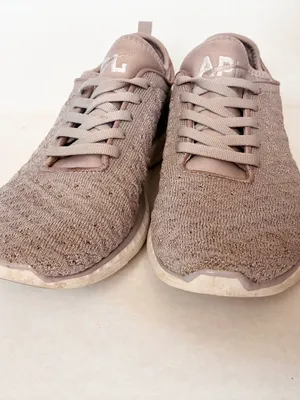 APL Athletic Propulsion Labs Techloom Phantom Running Shoes - Women's 7 - Silver thumbnail 4