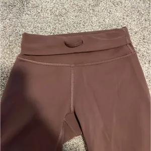 Lululemon Shorts thumbnail 4