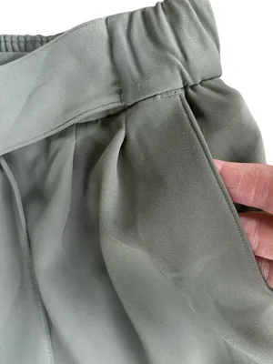 EUC Lululemon Noir Crop Pants Sage Grey Size 6 thumbnail 8