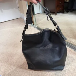 Black leather Dooney & Dillen Black Pebble Leather Hobo Shoulder Bag Gold Accent thumbnail 2