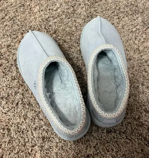 Blue UGG Shoes thumbnail 1