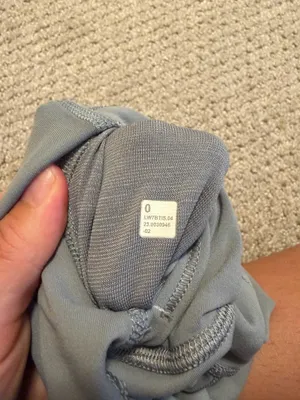 Lululemon Biker Shorts 6" light grey  thumbnail 4
