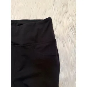 Halara Womens Sz Small Regular Cropped Flare Trouser Black Pull On Ponte Pockets thumbnail 4