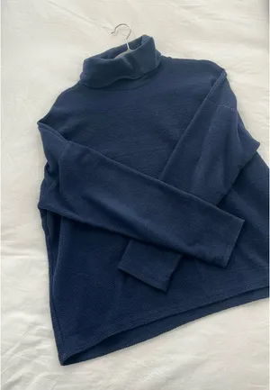 Aerie Turtleneck Neck Sweater thumbnail 2