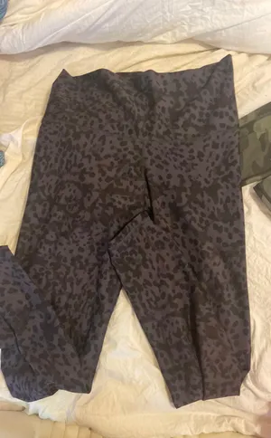 Old Navy Leggings thumbnail 1