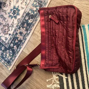 Tommy Bahama purse‎ thumbnail 1