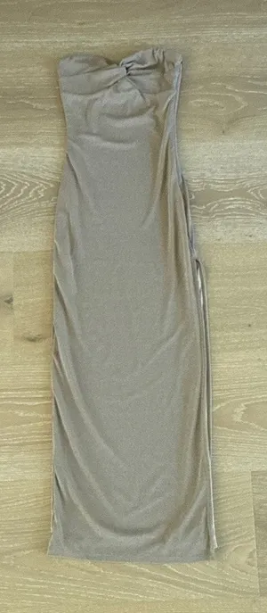 Princess Polly Midi Dress Strapless Henriette Size US0 Caramel thumbnail 1