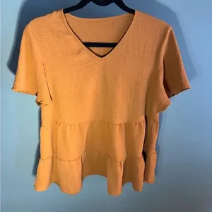 Ladies Fall Sienna Color  Top size small - like new!! thumbnail 6
